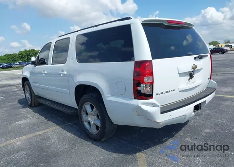 2008 Chevrolet Suburban 1500 Lt z USA, uszkodzony, nr VIN 1GNFC16038R128195